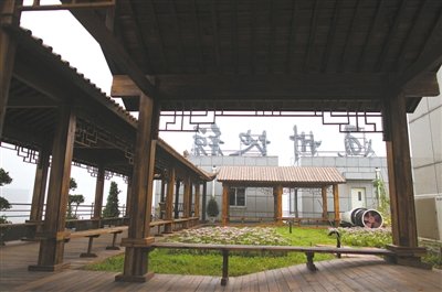 北京通州地税局耗资90万在楼顶建“空中花园”